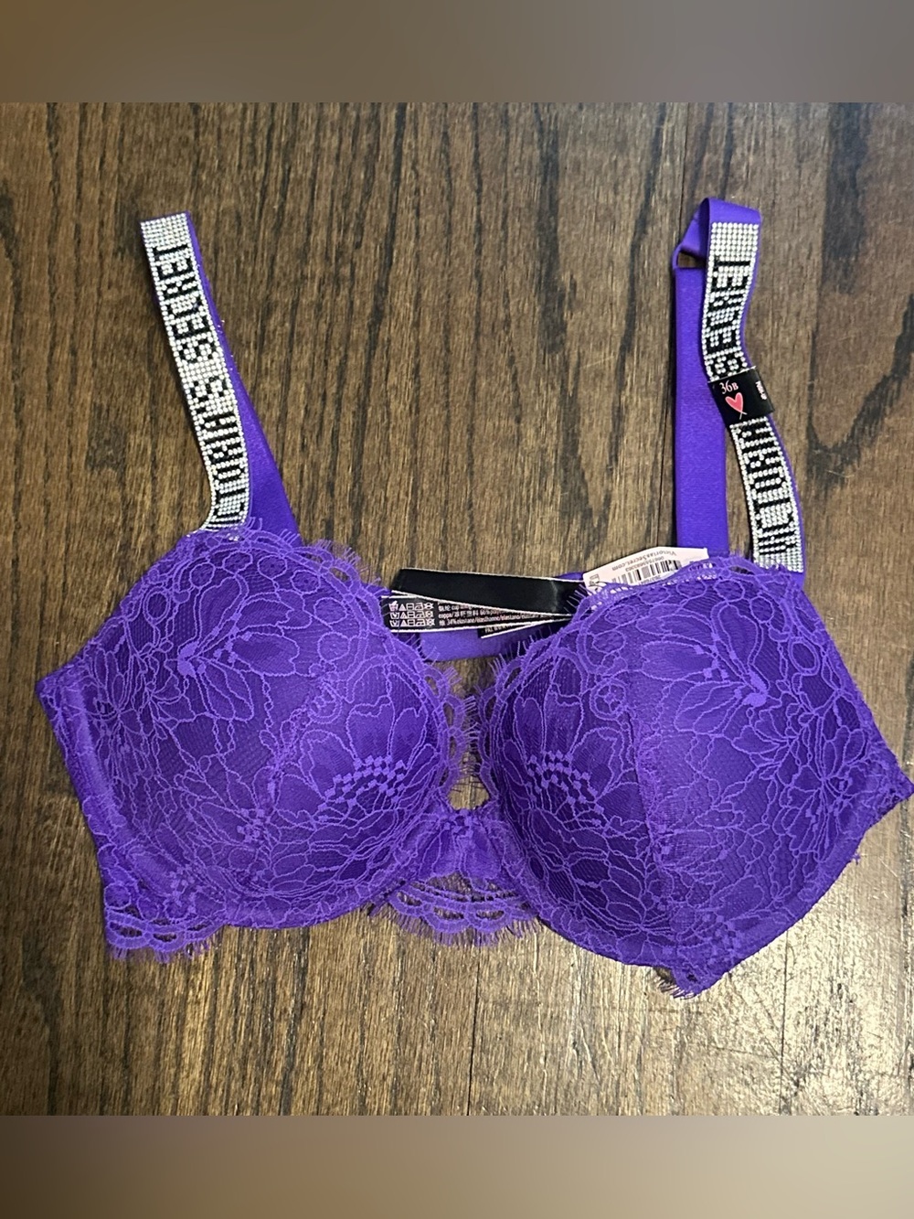 Victoria's Secret Lace Push-Up Bra